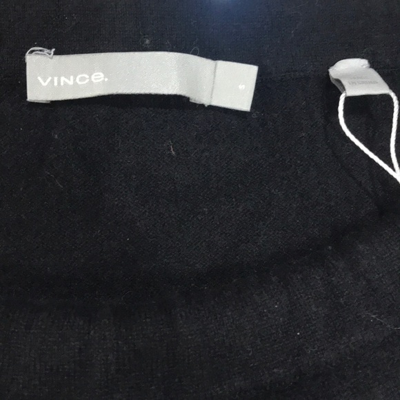 💥Vince Asymmetrical Cold Shoulder Cashmere - Picture 7 of 8